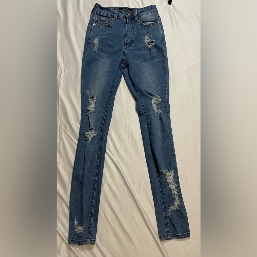 Akira Women’s Blue Jeans - Picture 1 of 7
